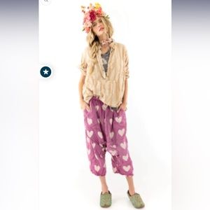 NWT Magnolia Pearl Twill printed Heart Garcon pants TROUSERS Penny OS NEVER Worn